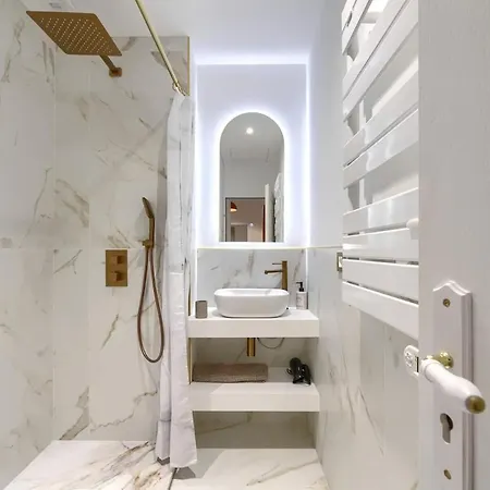 Prestigieux A 5 Minutes A Pied De La Gare Et Du Palais De Festival Apartment