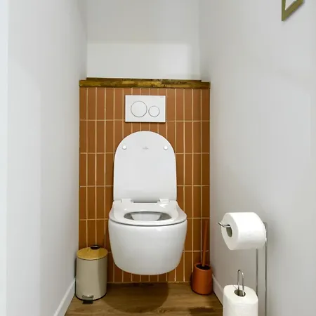 Prestigieux A 5 Minutes A Pied De La Gare Et Du Palais De Festival * Cannes