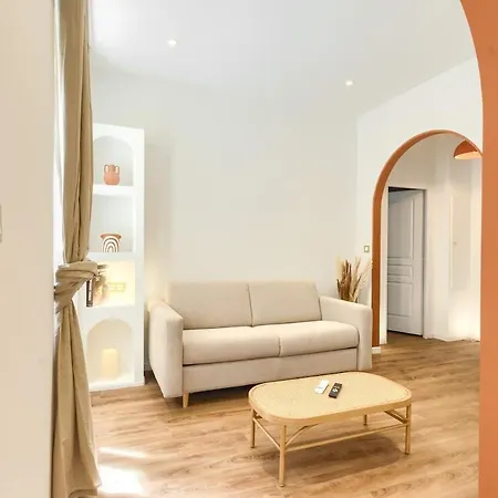 Apartment Prestigieux A 5 Minutes A Pied De La Gare Et Du Palais De Festival Cannes